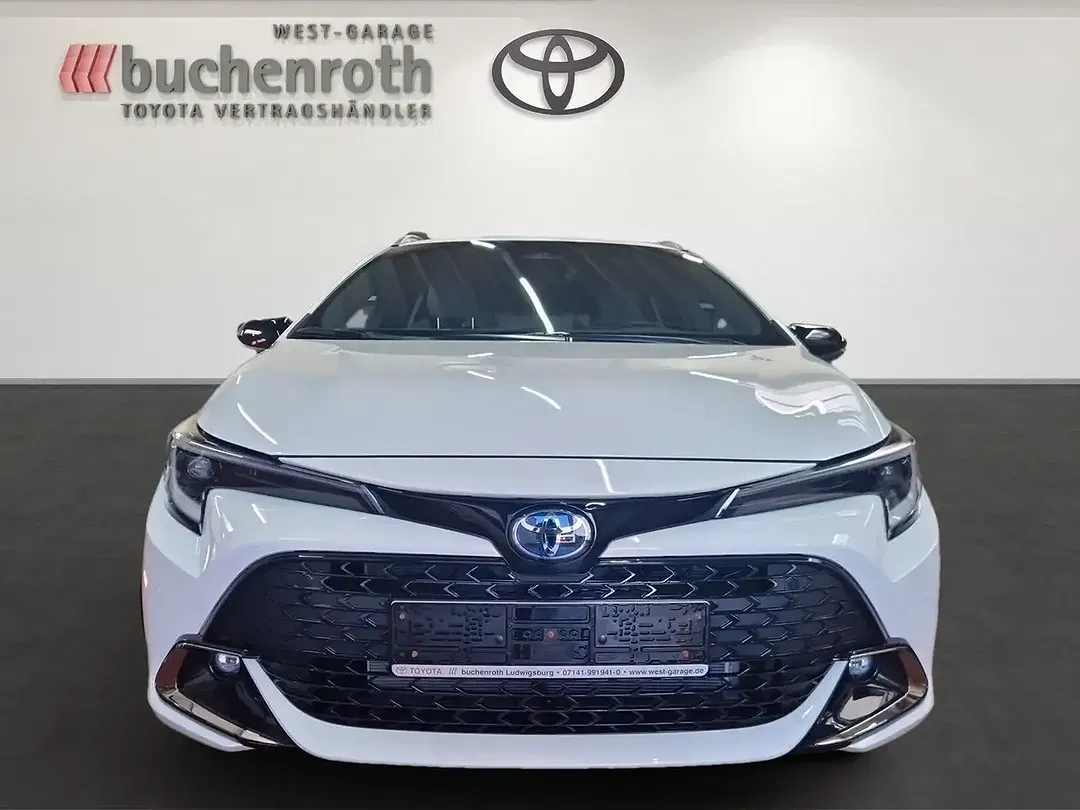 Toyota Corolla - Thumbnail 2