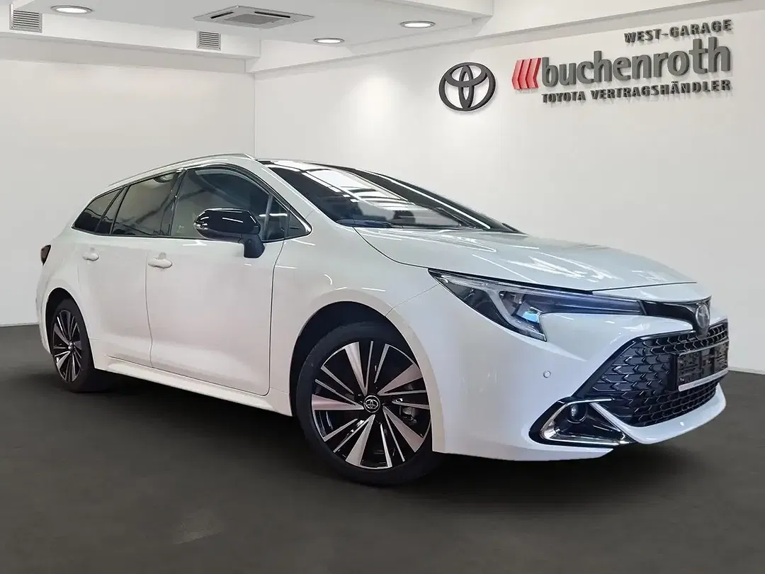 Toyota Corolla - Thumbnail 3