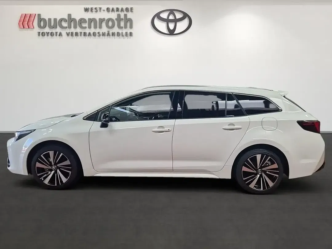 Toyota Corolla - Thumbnail 8