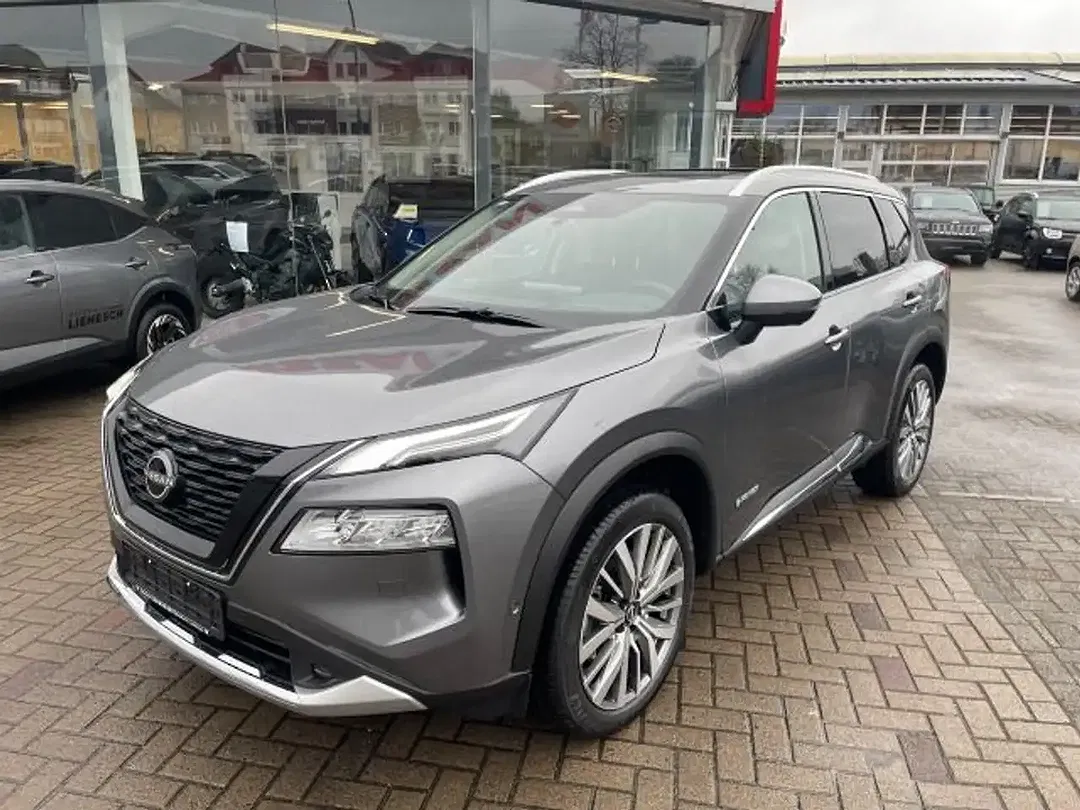 Nissan X-Trail - Thumbnail 2