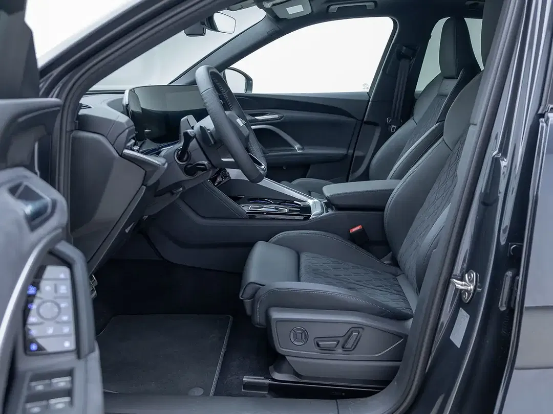 Audi Q5 - Thumbnail 11