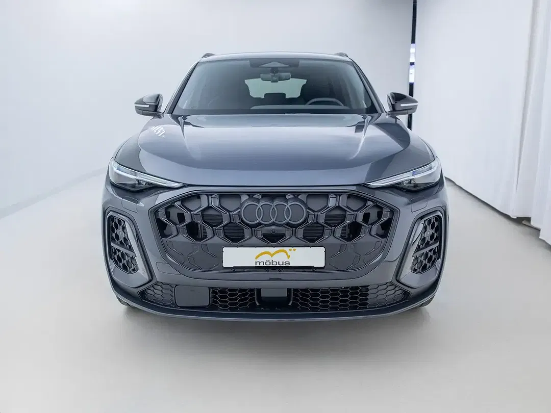 Audi Q5 - Thumbnail 2