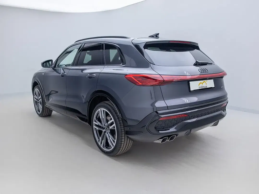 Audi Q5 - Thumbnail 4