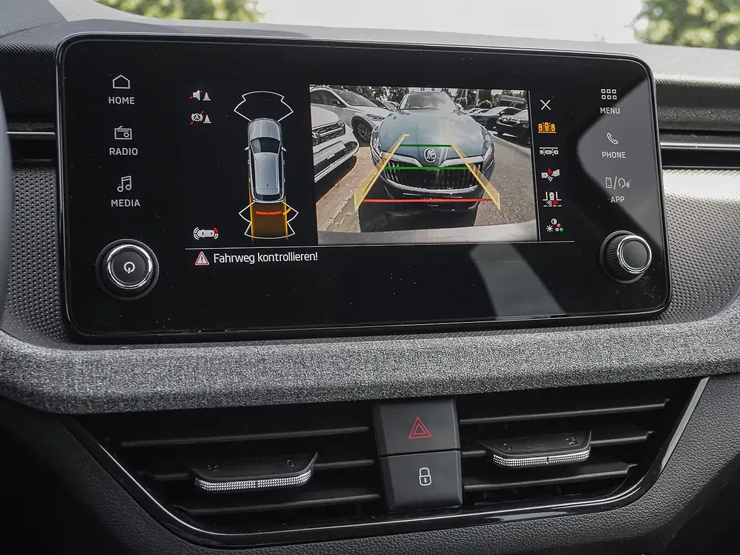 Skoda Kamiq - Thumbnail 13