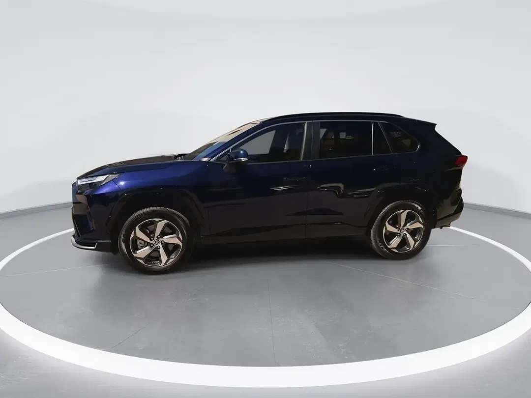 Toyota RAV 4 - Thumbnail 9