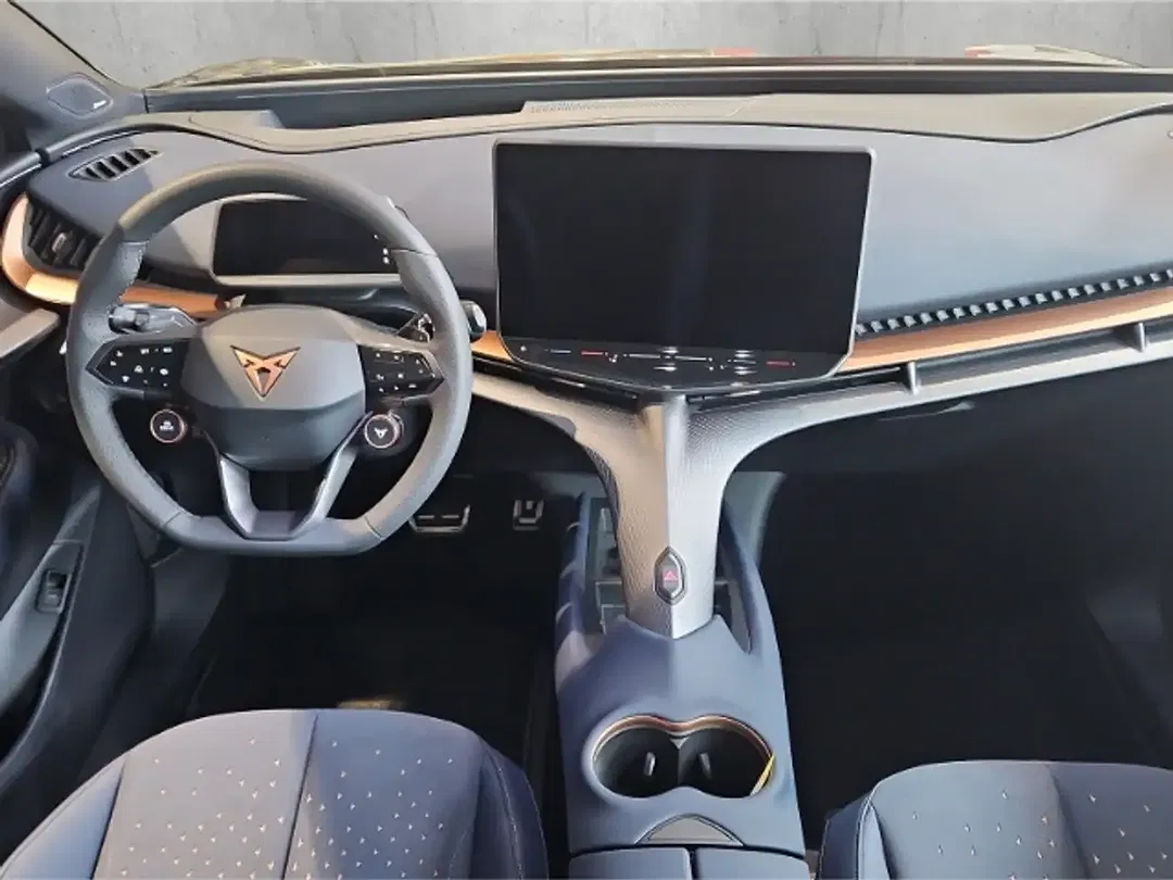 CUPRA Tavascan - Thumbnail 11
