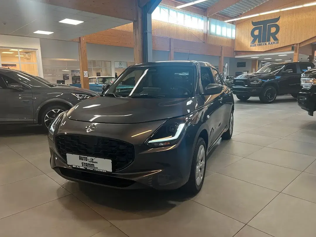 Suzuki Swift - Thumbnail 2