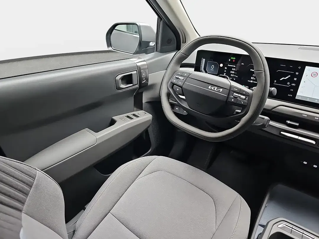 Kia EV3 - Thumbnail 8