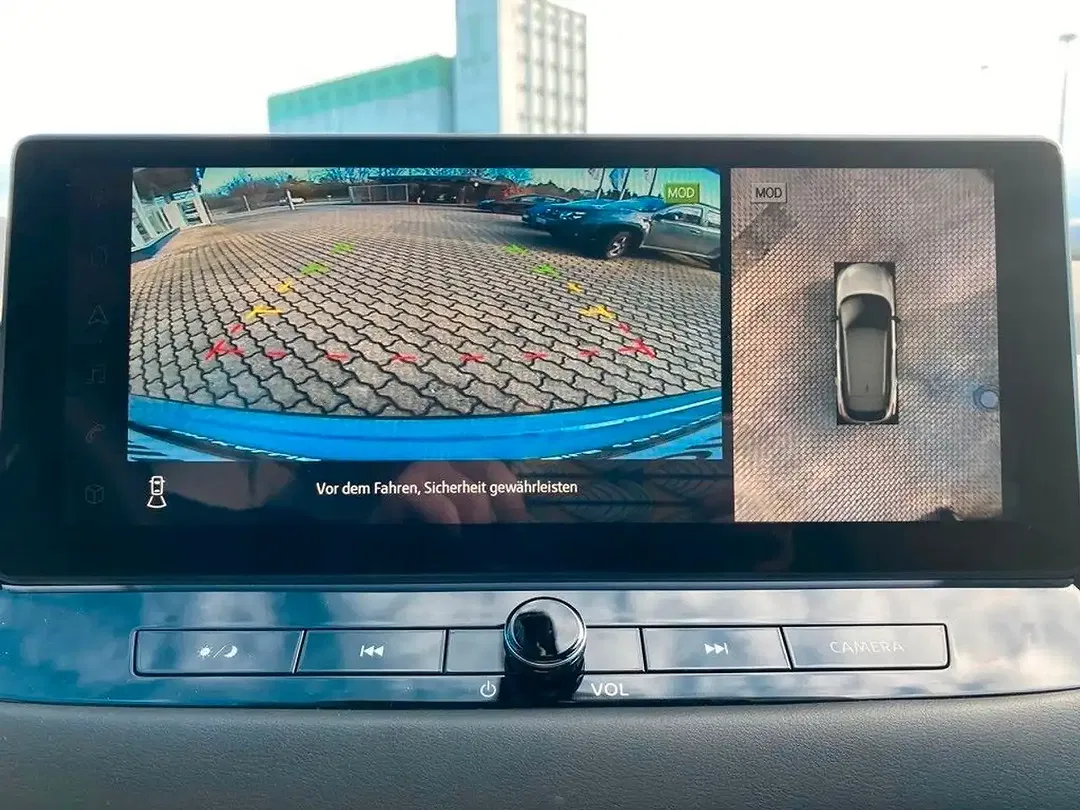 Nissan Qashqai - Thumbnail 8