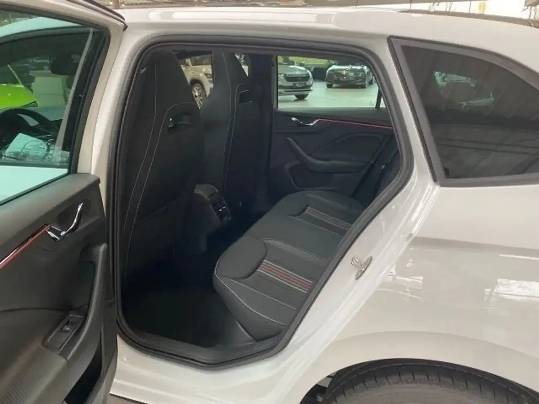 Skoda Scala - Thumbnail 14