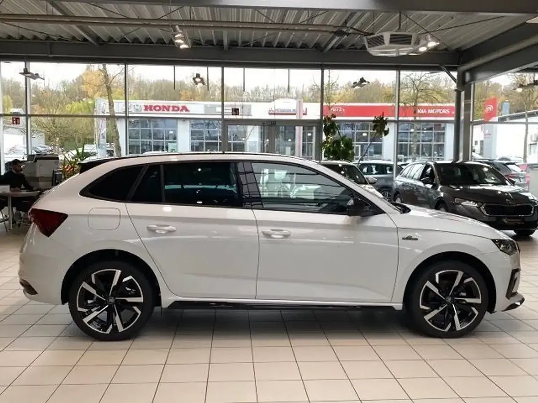 Skoda Scala - Thumbnail 3