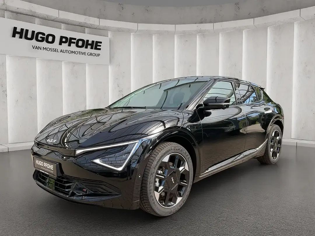 Kia EV6 - Thumbnail 1