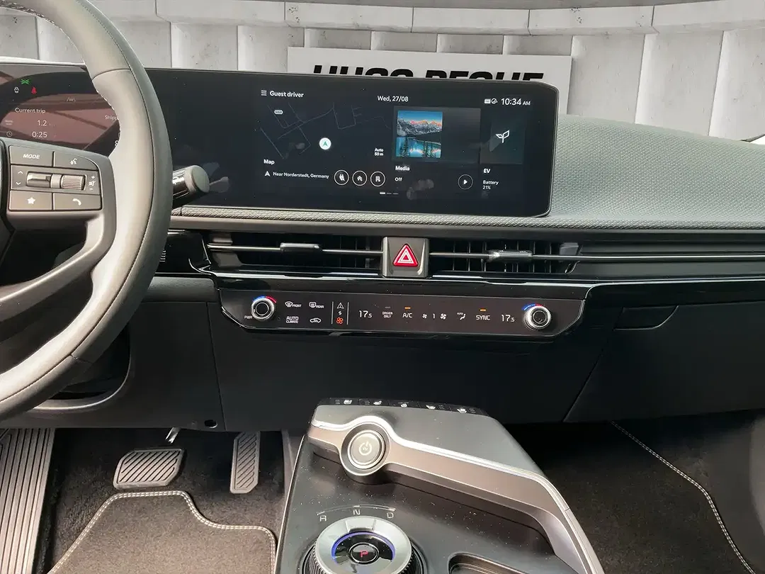 Kia EV6 - Thumbnail 6