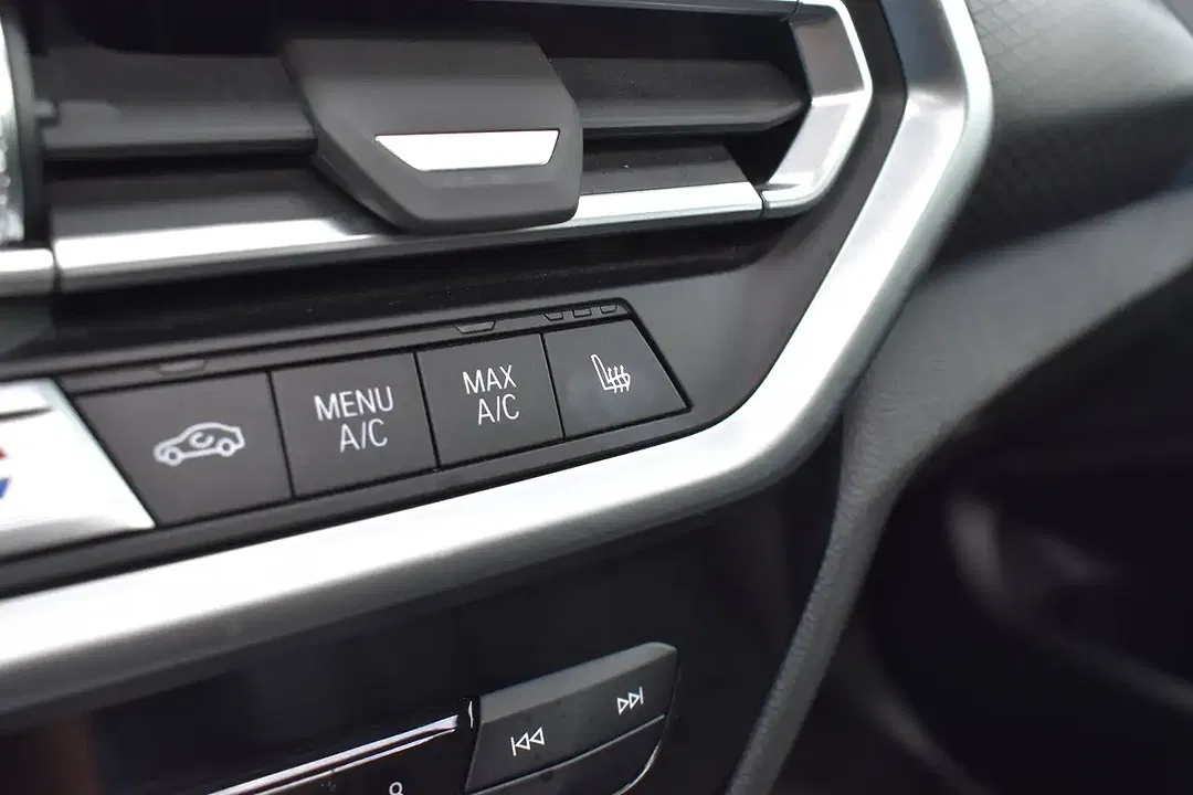 BMW X3 - Thumbnail 9
