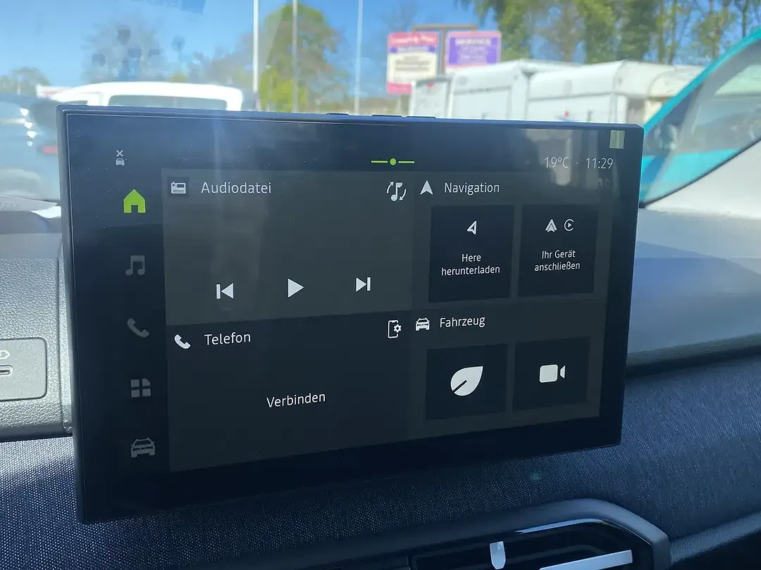 Dacia Sandero - Thumbnail 13
