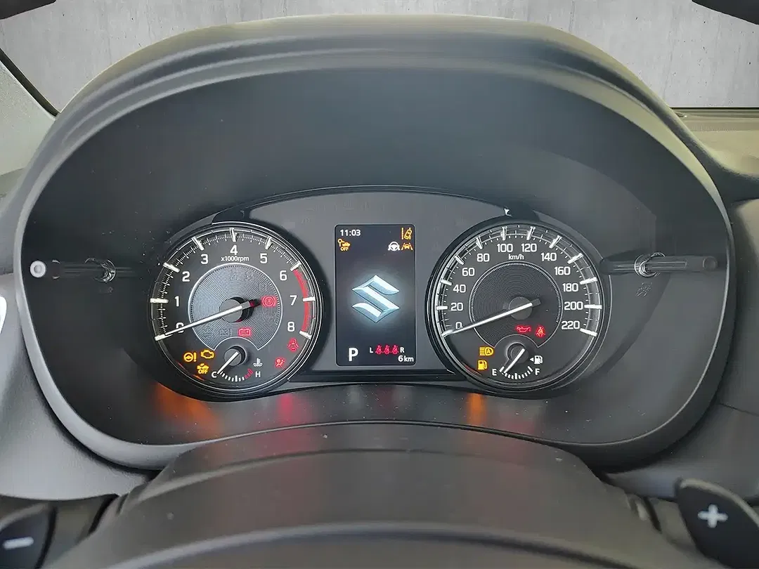 Suzuki S-Cross - Thumbnail 11