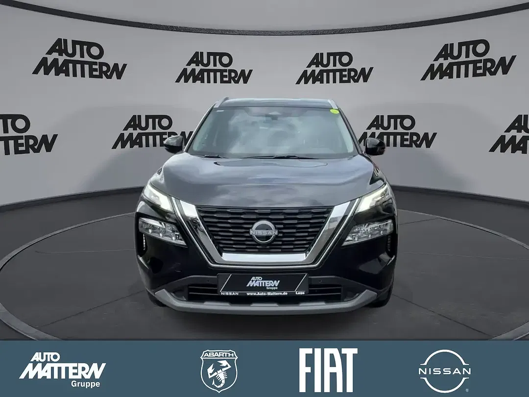Nissan X-Trail - Thumbnail 3
