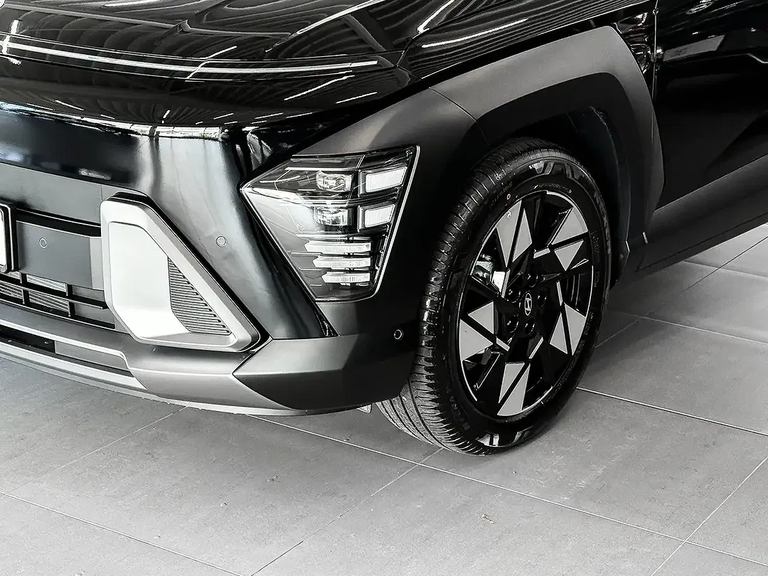 Hyundai KONA - Thumbnail 3