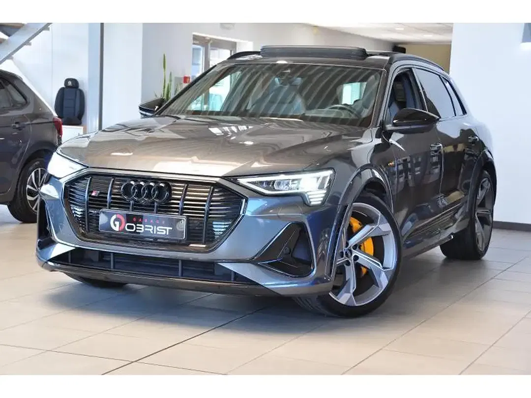 Audi SQ8 e-tron - Thumbnail 3