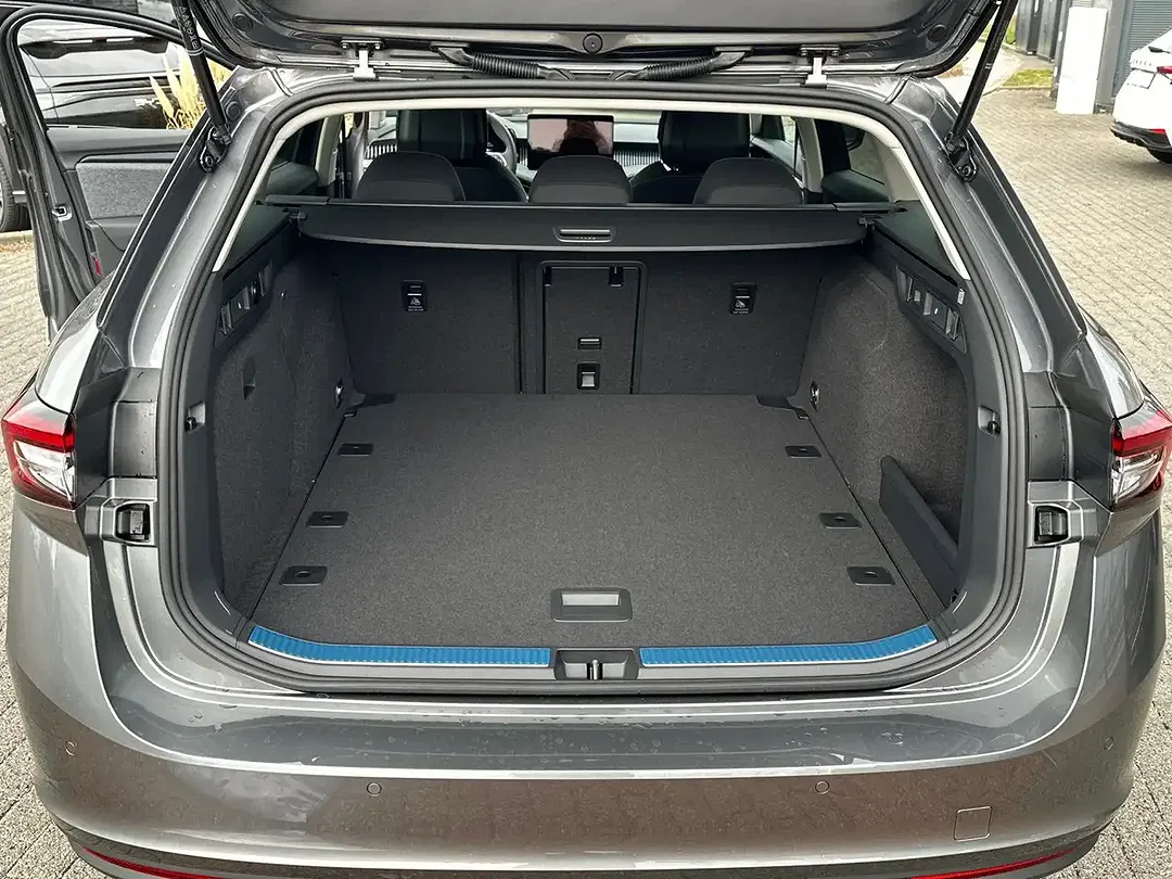 Skoda Superb - Thumbnail 14