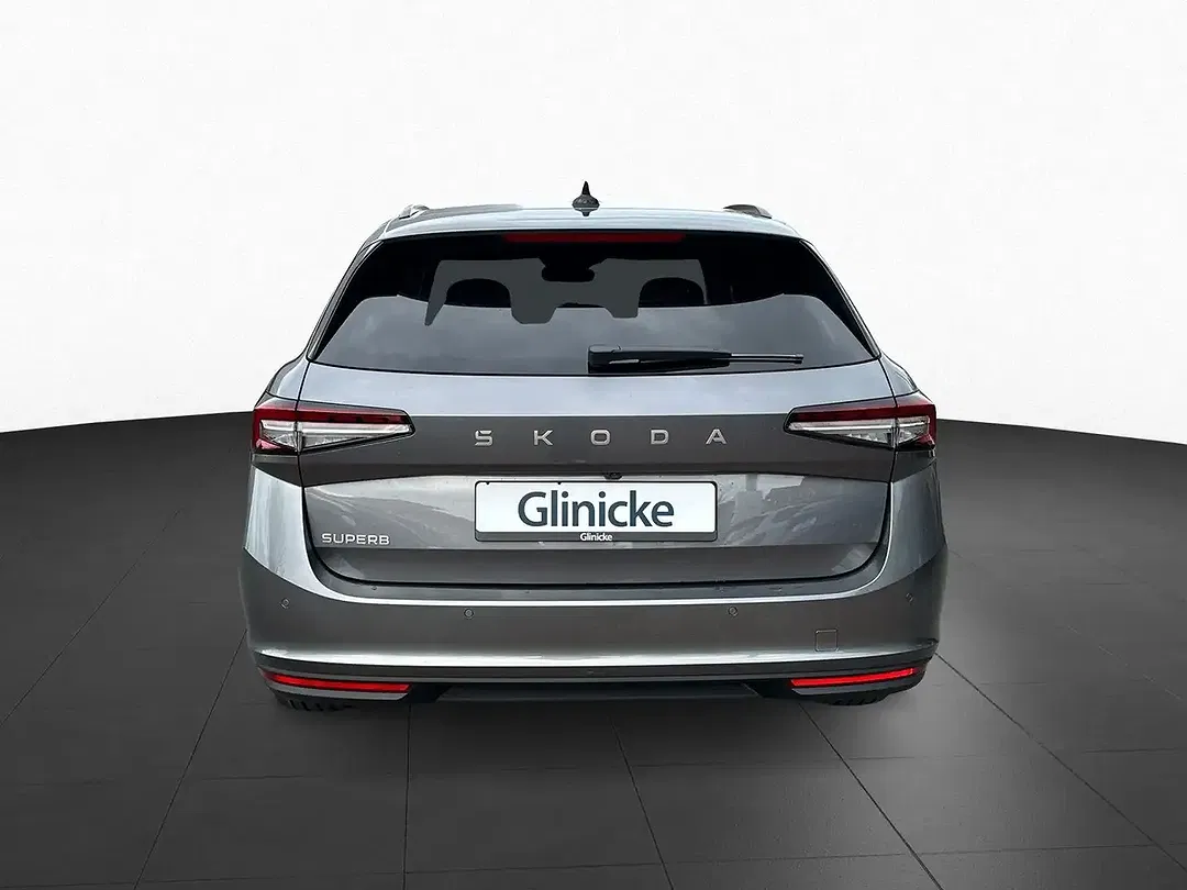 Skoda Superb - Thumbnail 4