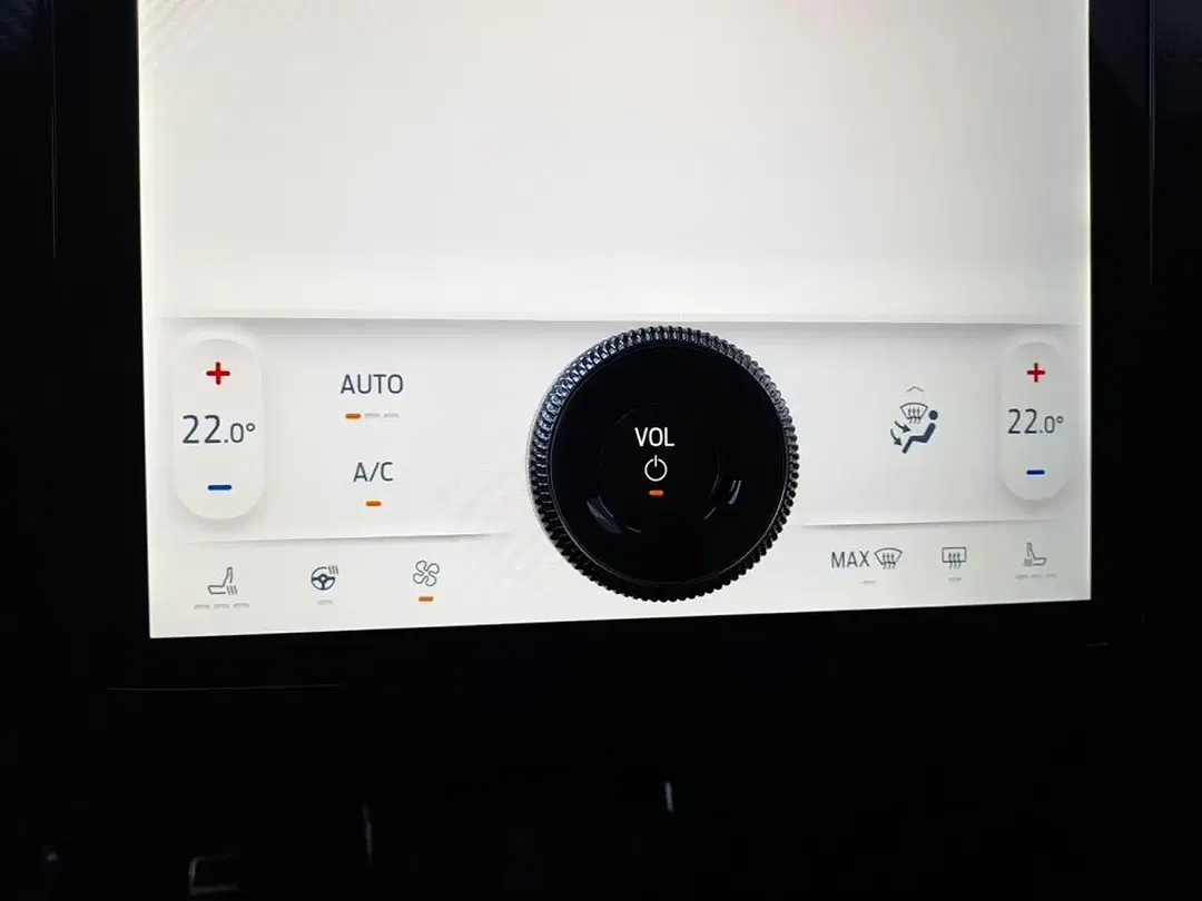 Ford Mustang - Thumbnail 7