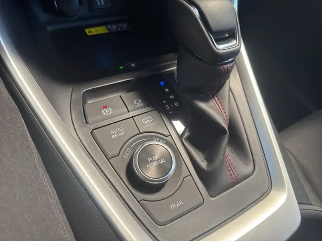 Toyota RAV 4 - Thumbnail 21