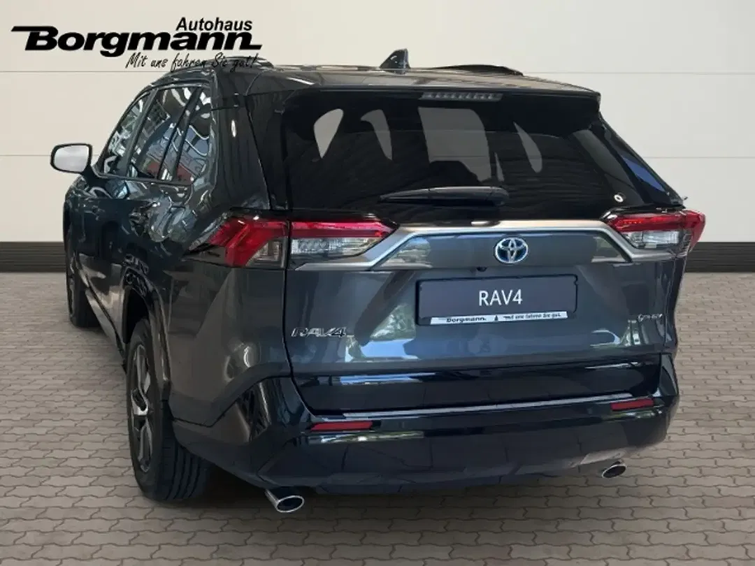 Toyota RAV 4 - Thumbnail 6