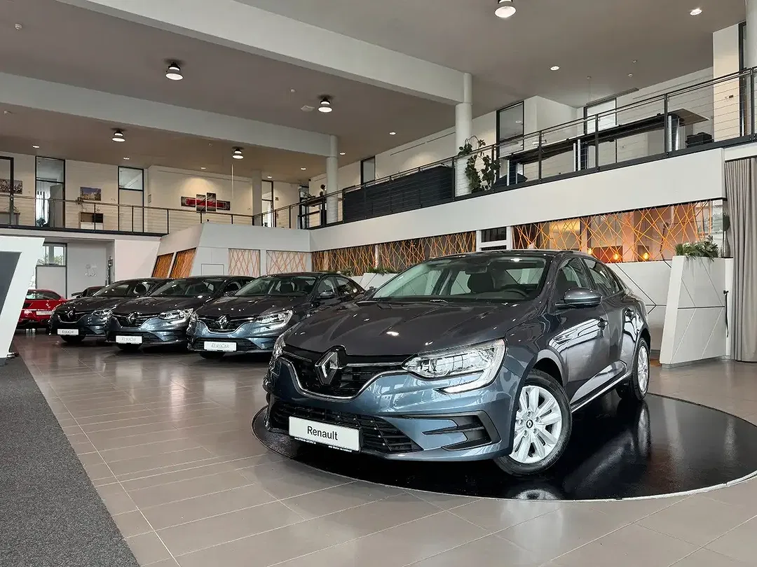 Renault Megane - Thumbnail 1