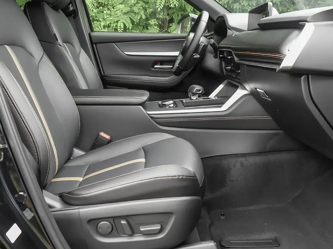 Mazda CX-60 - Thumbnail 6