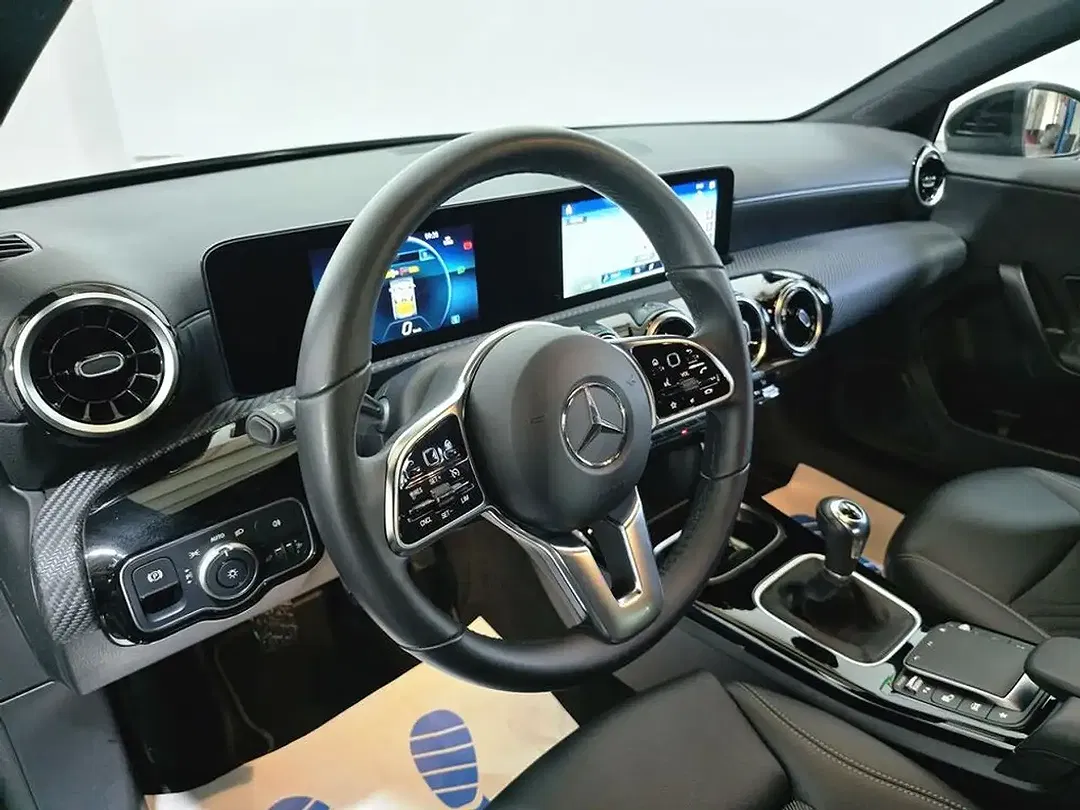 Mercedes-Benz A 160 - Thumbnail 9