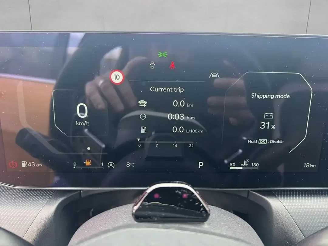 Kia K4 - Thumbnail 11