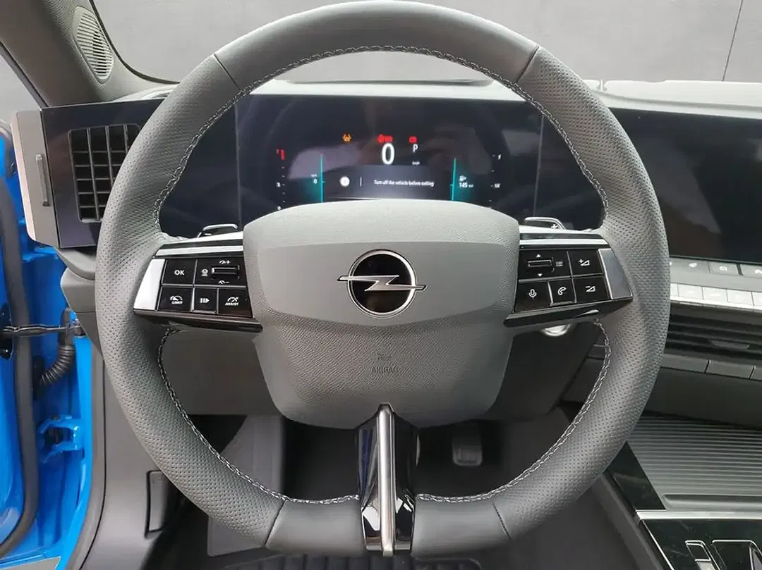 Opel Astra - Thumbnail 10