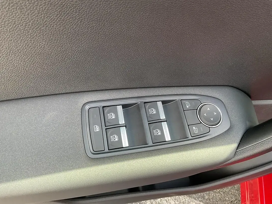 Renault Captur - Thumbnail 15
