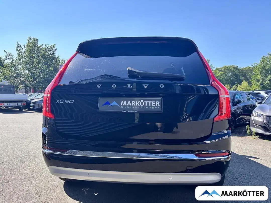 Volvo XC90 - Thumbnail 5