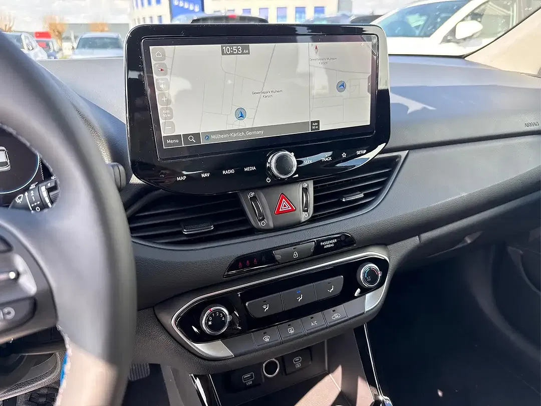 Hyundai i30 - Thumbnail 11
