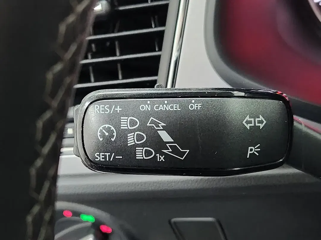 SEAT Leon - Thumbnail 14
