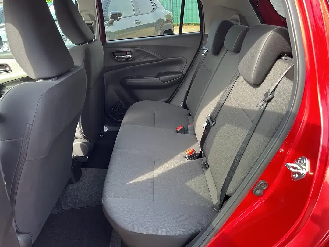 Suzuki Swift - Thumbnail 6