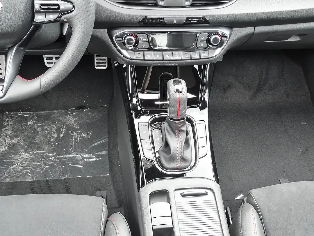 Hyundai i30 - Thumbnail 10