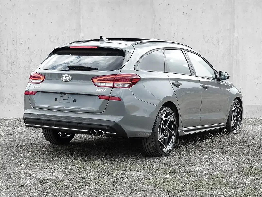 Hyundai i30 - Thumbnail 2