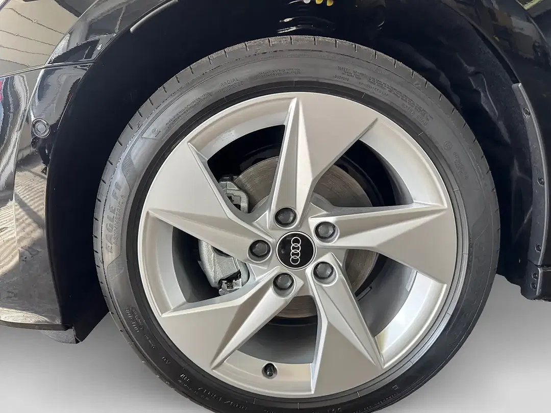 Audi A3 - Thumbnail 4
