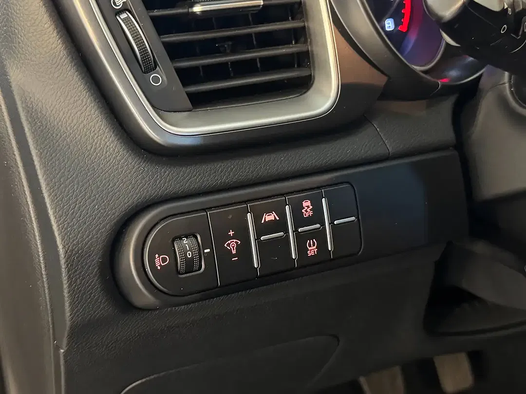 Kia XCeed - Thumbnail 15