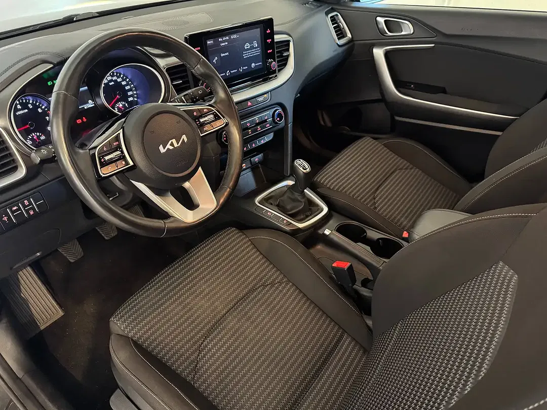 Kia XCeed - Thumbnail 8