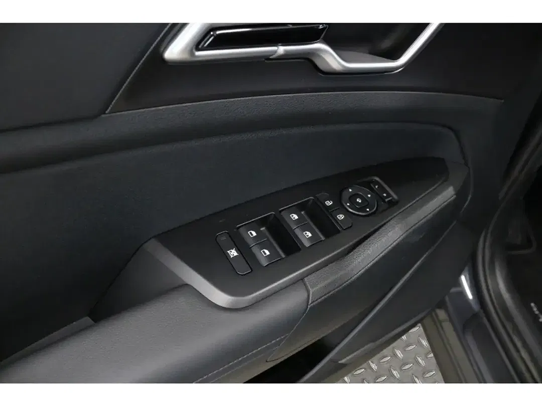 Kia Sportage - Thumbnail 13