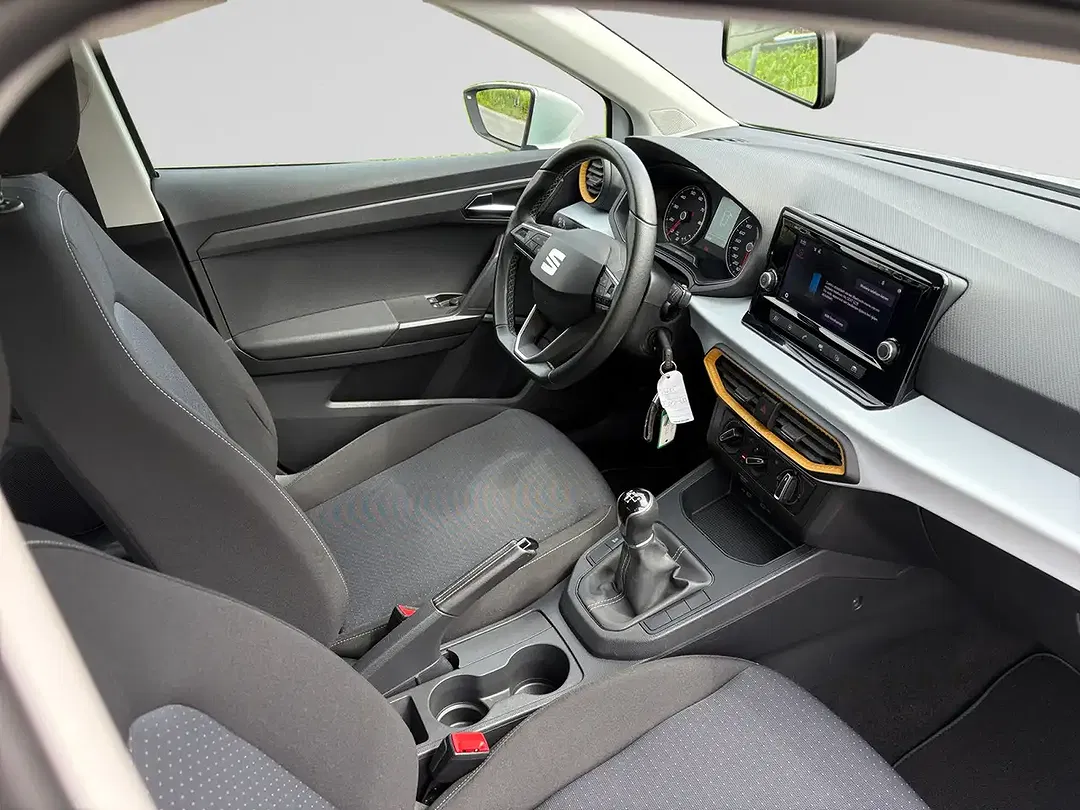 SEAT Ibiza - Thumbnail 3
