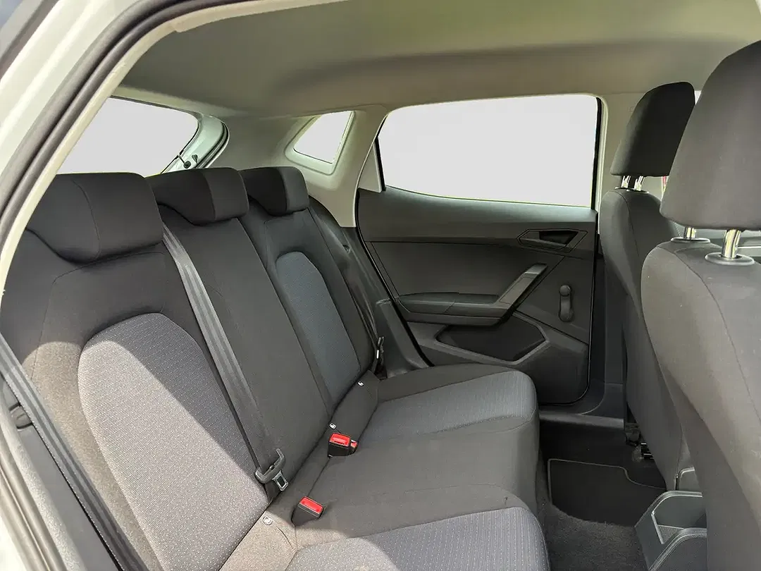 SEAT Ibiza - Thumbnail 6
