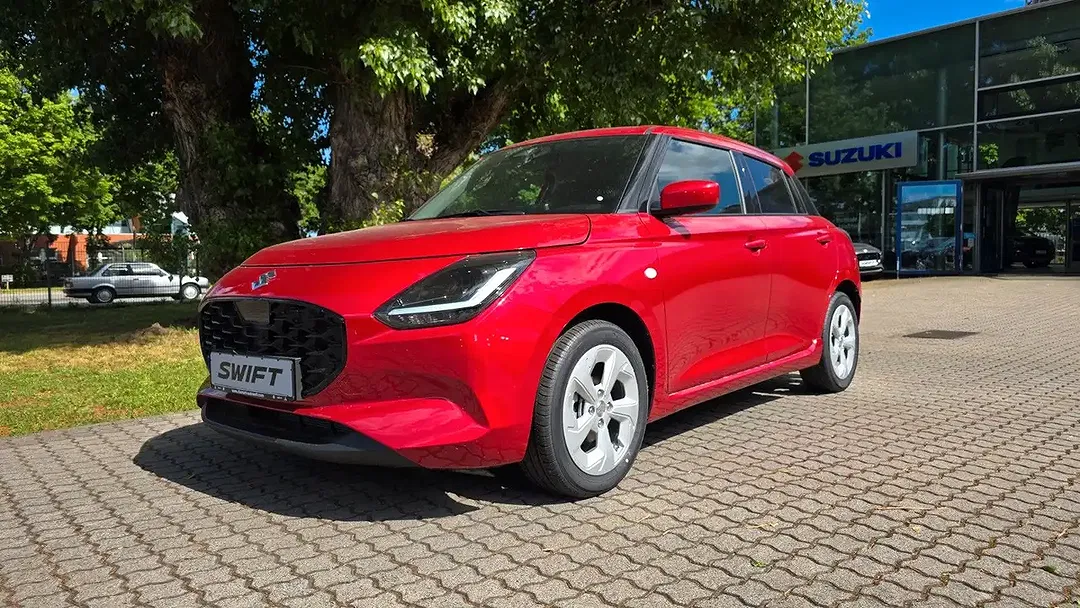 Suzuki Swift - Thumbnail 2