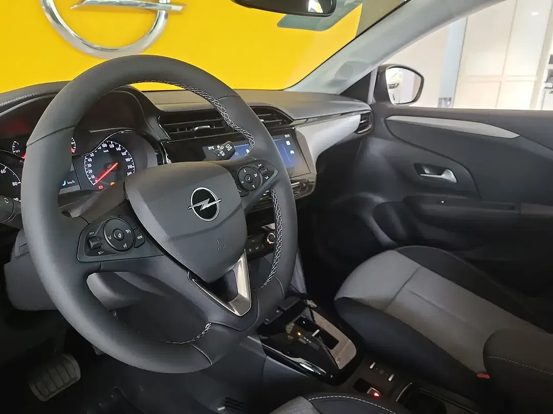 Opel Corsa - Thumbnail 10
