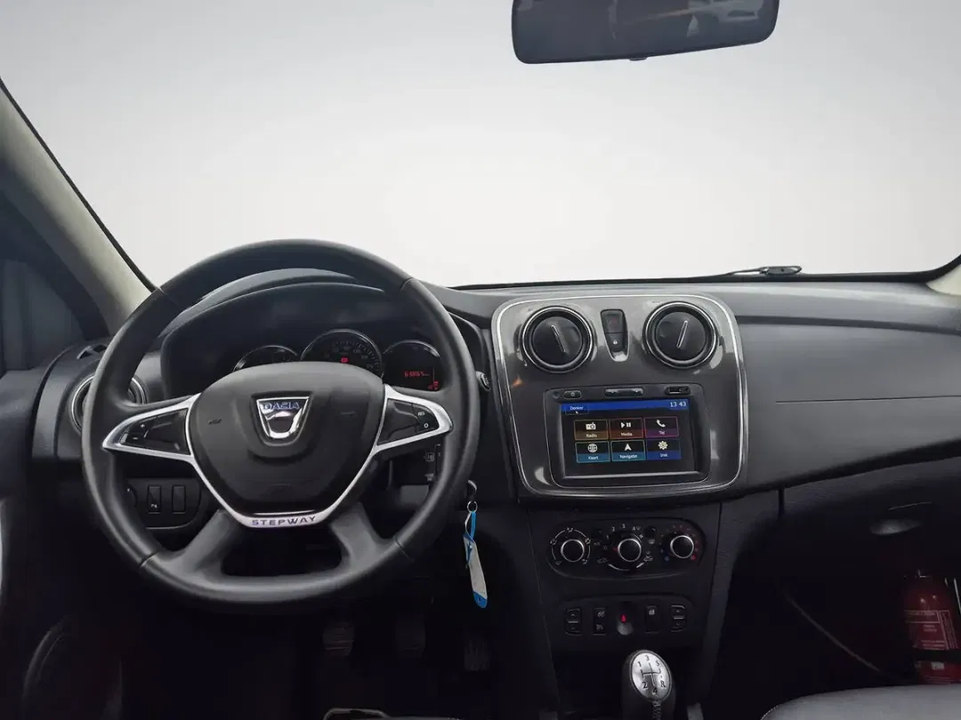Dacia Sandero - Thumbnail 14