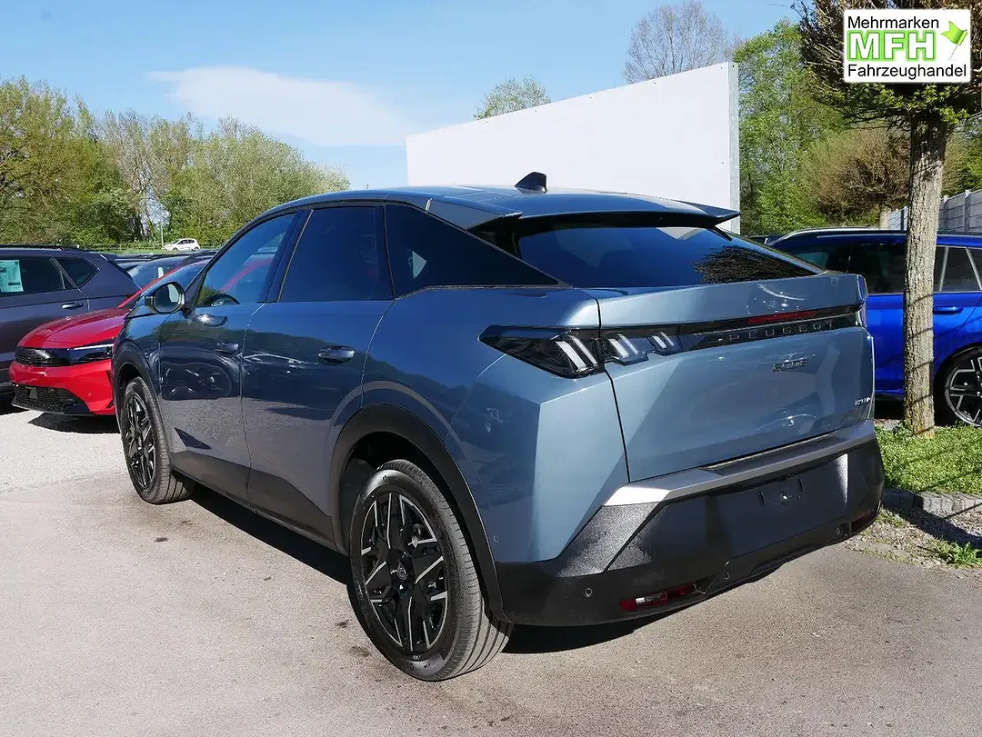 Peugeot 3008 - Thumbnail 5
